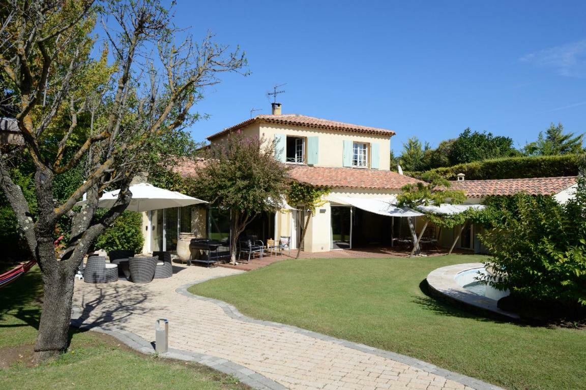 Апартаменты Au Pays De Cezanne Picasso & Matisse Экс-ан-Прованс Экстерьер фото